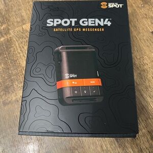 SPOT Gen4 Satellite GPS Messenger